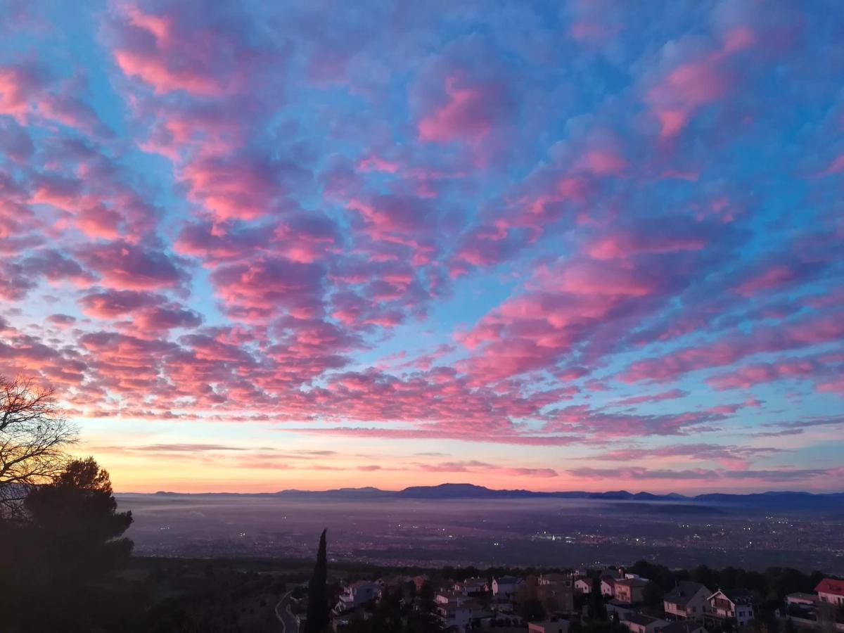 Acogedor Apartamento Privado Con Fantasticas Vistas La Zubia  Bagian luar foto