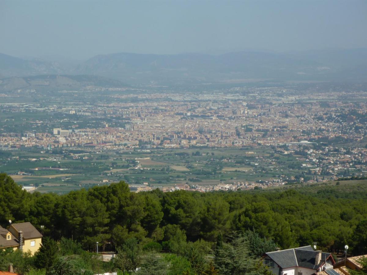 Acogedor Apartamento Privado Con Fantasticas Vistas La Zubia  Bagian luar foto